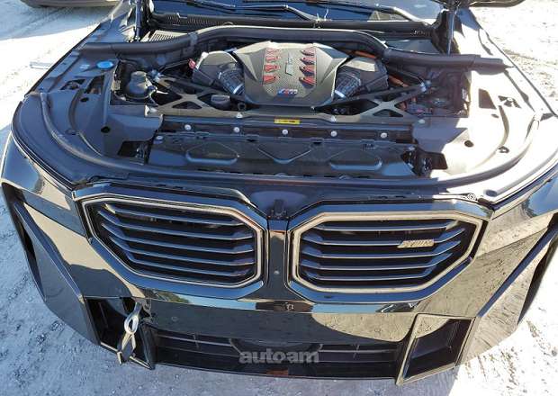 BMW XM