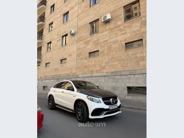Mercedes-Benz GLE 43 AMG  2018 
