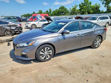 Nissan Altima  2021 