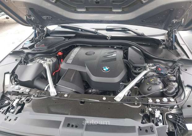 BMW 530