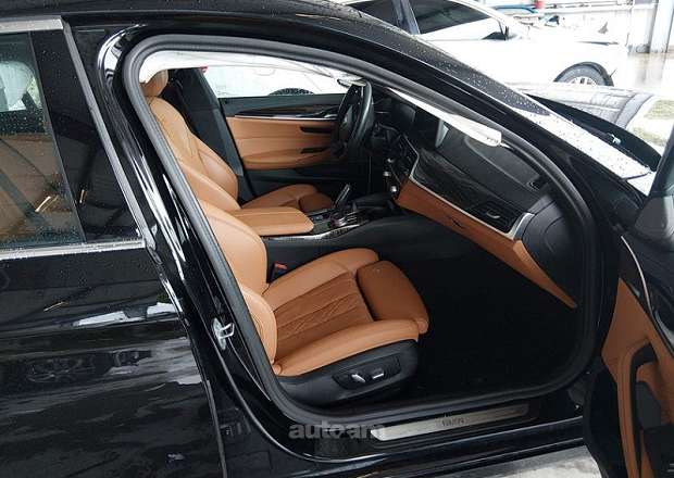 BMW 530