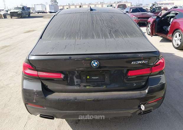 BMW 530