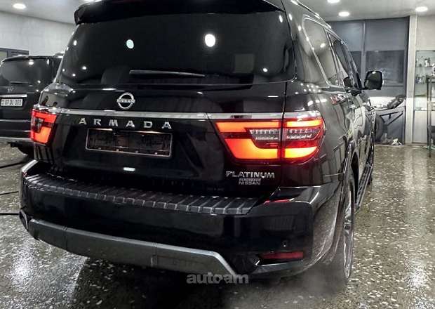 Nissan Armada