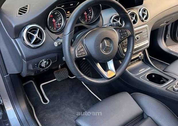 Mercedes-Benz 250