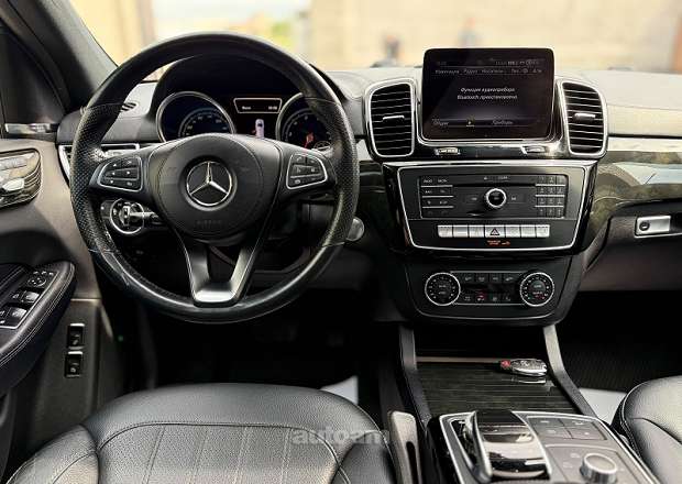 Mercedes-Benz GLS 450