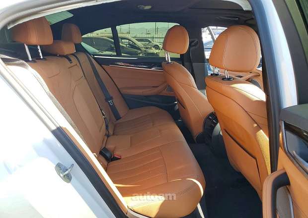 BMW 540