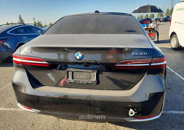 BMW 530