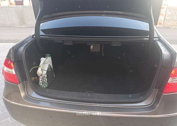Mercedes-Benz E 350 2010 — photo 6