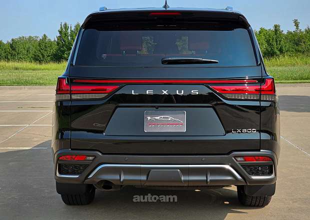 Lexus LX 600