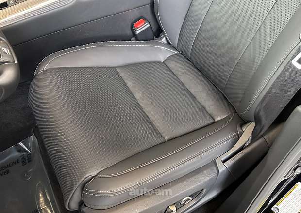 Lexus LX 600