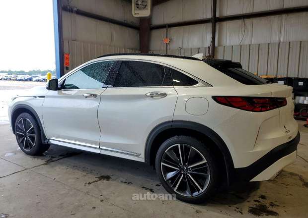 Infiniti QX55