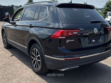 Volkswagen Tiguan  2021 
