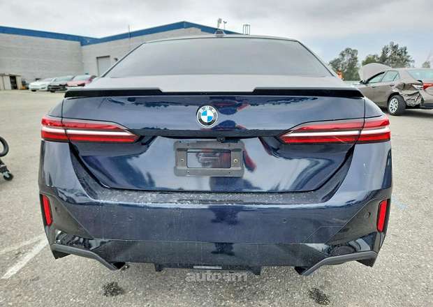 BMW 530