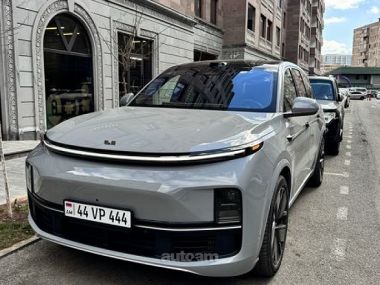 Lixiang Li L9  2025 