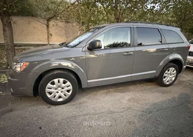 Dodge Journey 2020 — լուսանկար 2