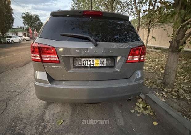 Dodge Journey 2020 — լուսանկար 7
