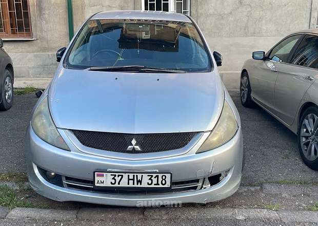Mitsubishi Grandis