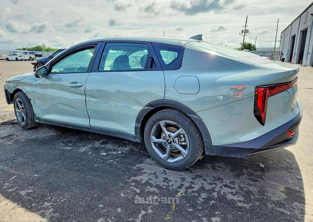 Kia K4