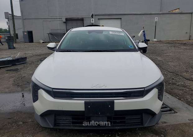 Kia K4