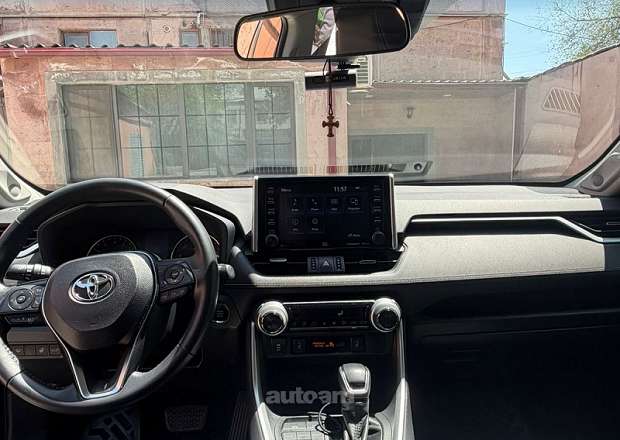 Toyota Rav 4