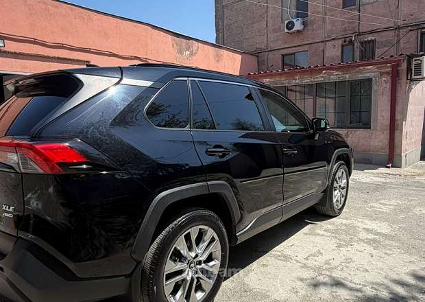 Toyota Rav 4