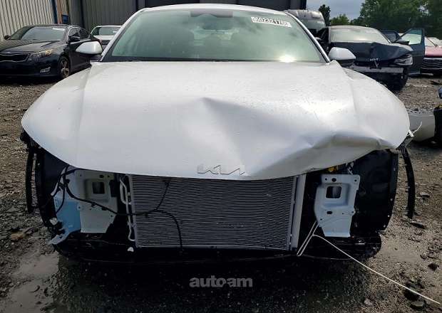 Kia K4