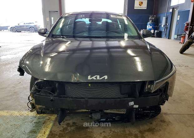 Kia K4