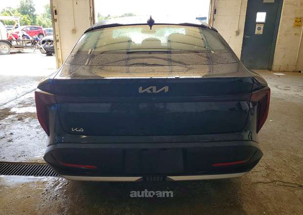 Kia K4