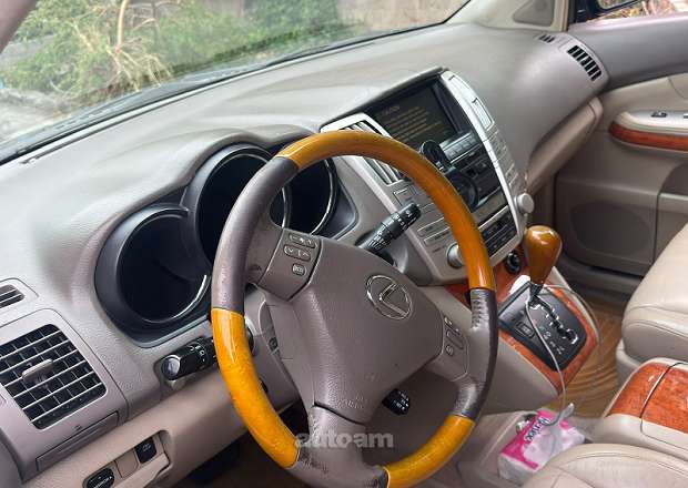 Lexus RX 330