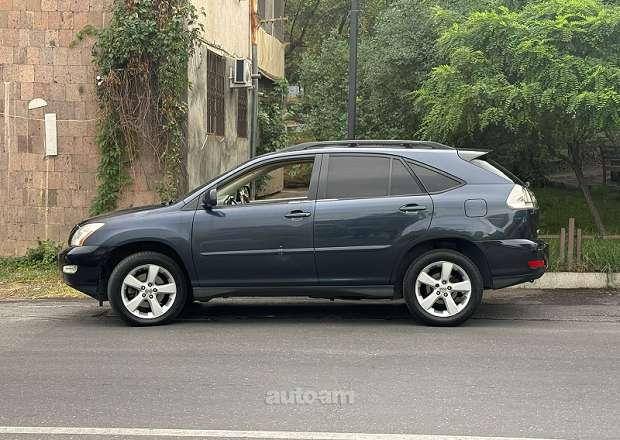 Lexus RX 330