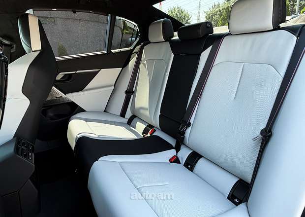 BMW M5 2026 — լուսանկար 9
