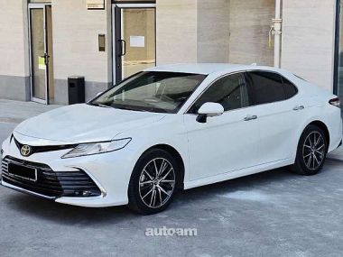 Toyota Camry  2021 