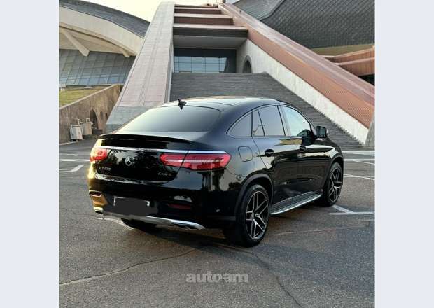 Mercedes-Benz GLE 450