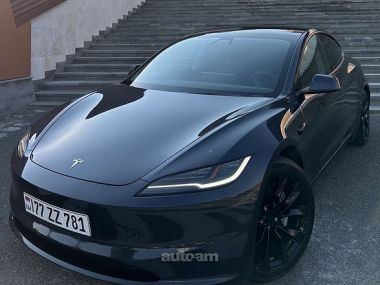 Tesla Model 3  2024 