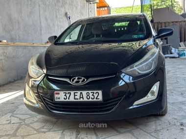 Hyundai Elantra  2014 