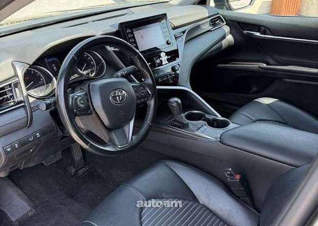 Toyota Camry 2023 — фото 6
