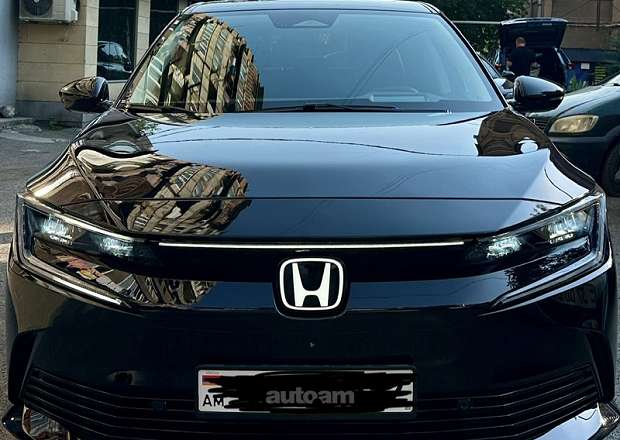 Honda e:NP2