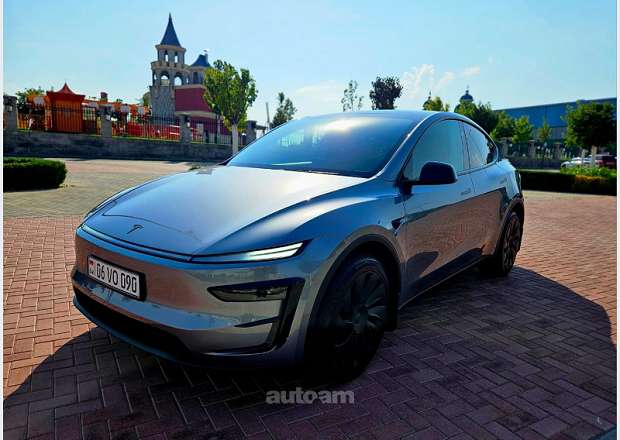 Tesla Model Y 2026 — լուսանկար 2