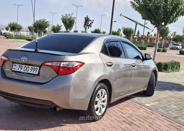Toyota Corolla 2016 — photo 5