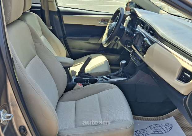 Toyota Corolla 2016 — photo 7