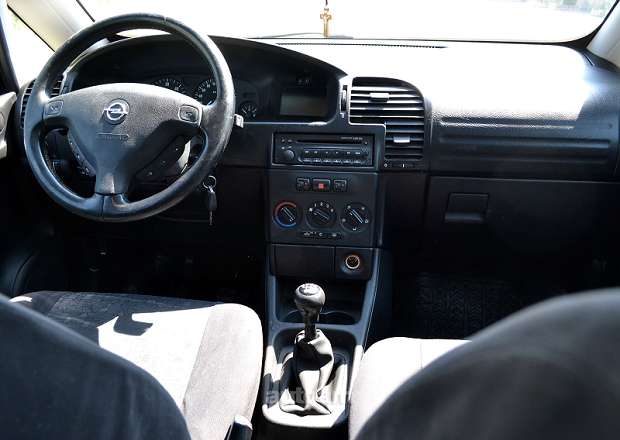 Opel Zafira 2002 — լուսանկար 7