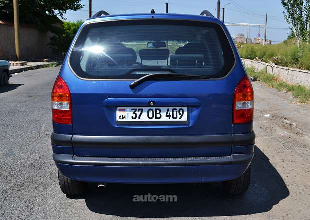 Opel Zafira 2002 — լուսանկար 14