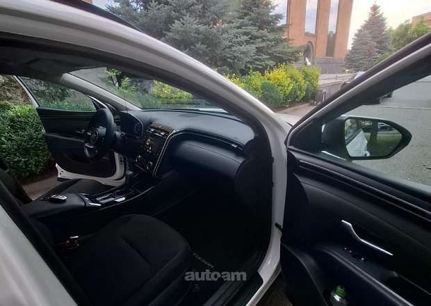 Hyundai Tucson 2022 — լուսանկար 3