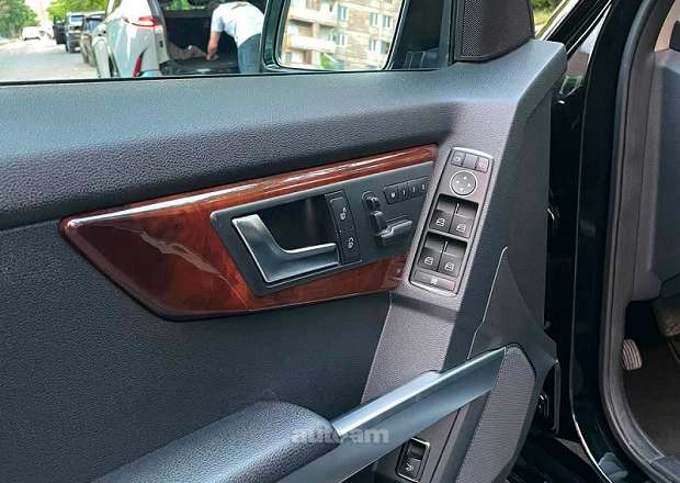 Mercedes-Benz GLK 350 2011 — լուսանկար 9