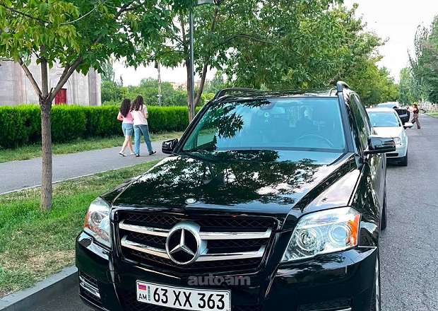 Mercedes-Benz GLK 350 2011 — լուսանկար 1