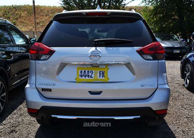 Nissan Rogue 2019 — լուսանկար 15