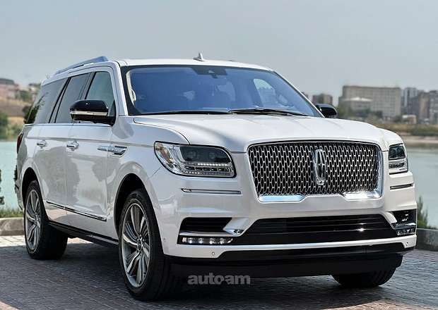 Lincoln Navigator
