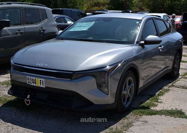 Kia K4 2025 — լուսանկար 2