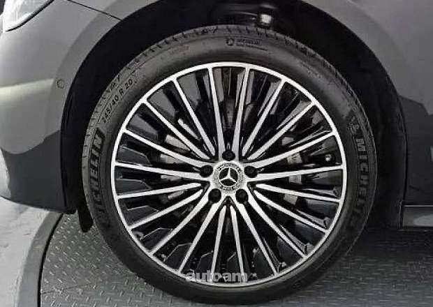Mercedes-Benz E 450