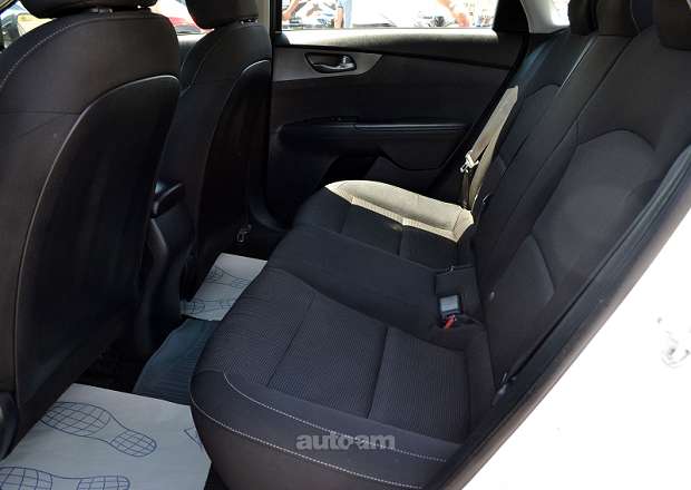 Kia Forte 2019 — լուսանկար 9
